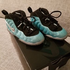 Island green foamposites